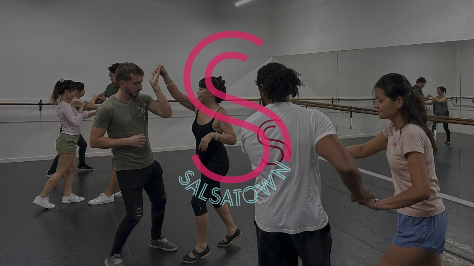 Salsatown - Salsa Classes Sydney